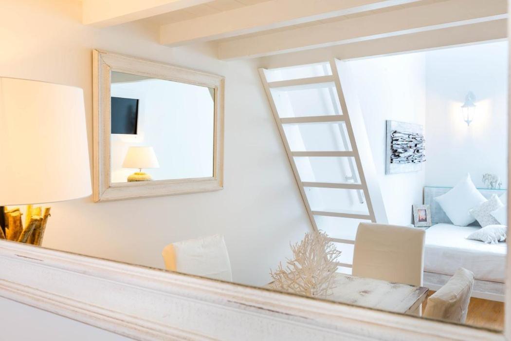 Spanish Step Nest Luxury ローマ エクステリア 写真